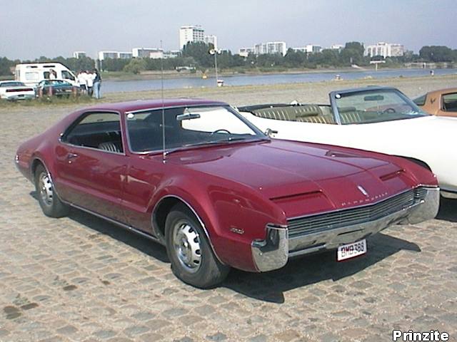 1966 Oldsmobile Toronado