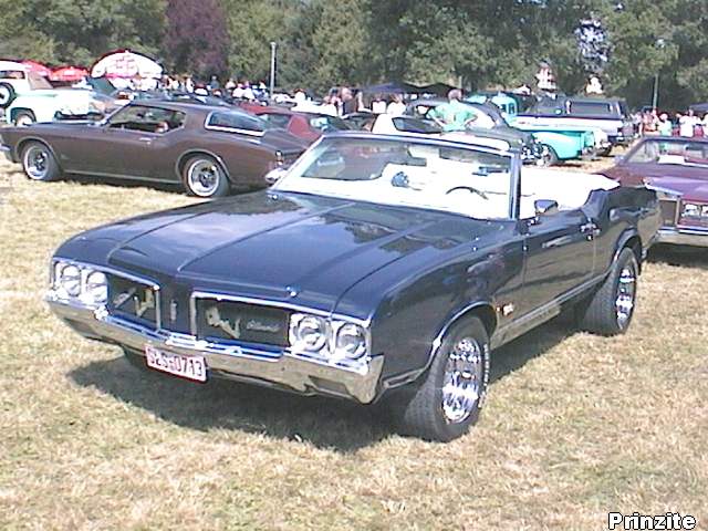 1970 Oldsmobile Cutlass Supreme convertible