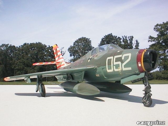 Republic F-84F Thunderstreak (Italeri 1/72)