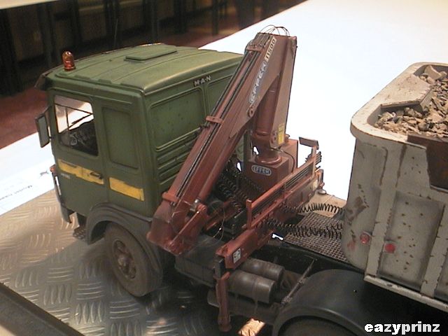 MAN gravel truck