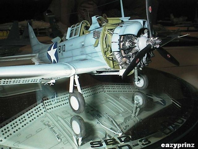 Douglas SBD-3 Dauntless