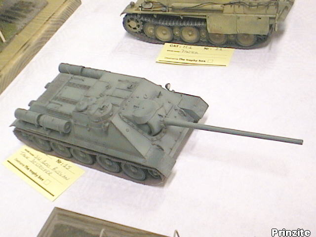Su-100 tank destroyer